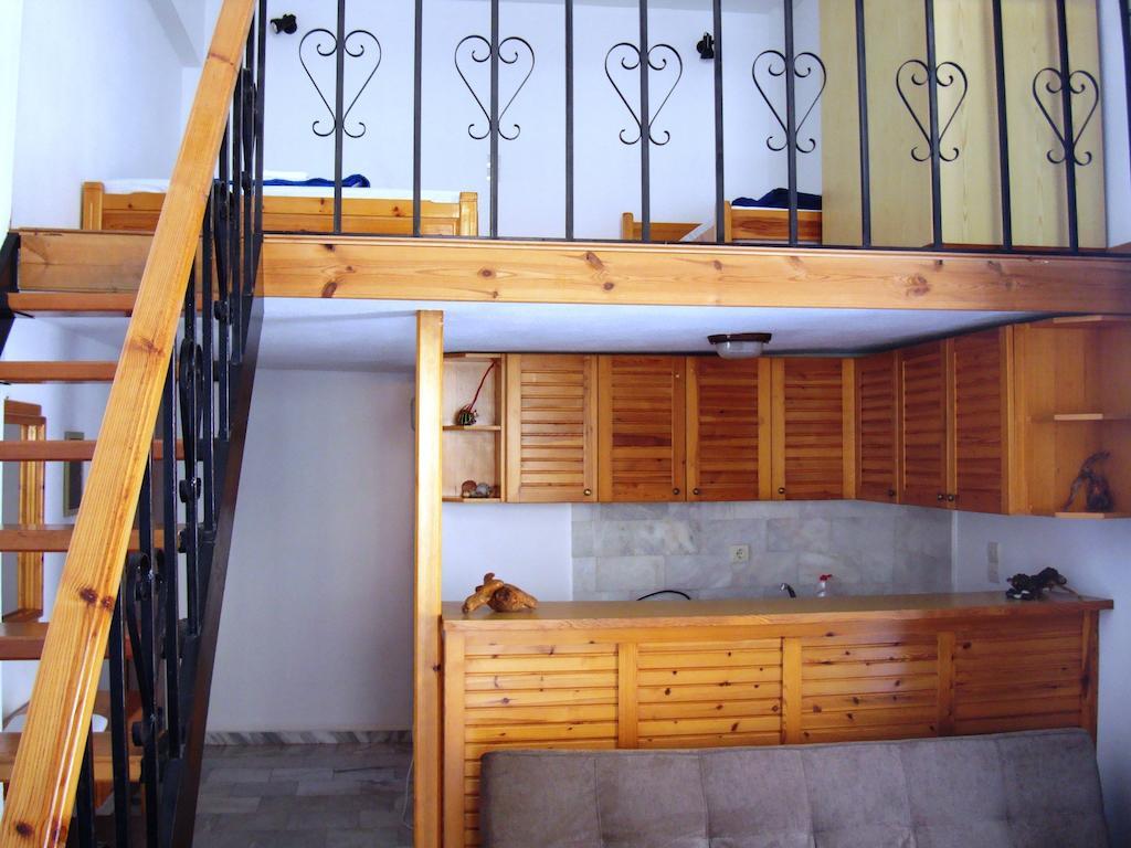 Artemis Studios Agia Roumeli Room photo