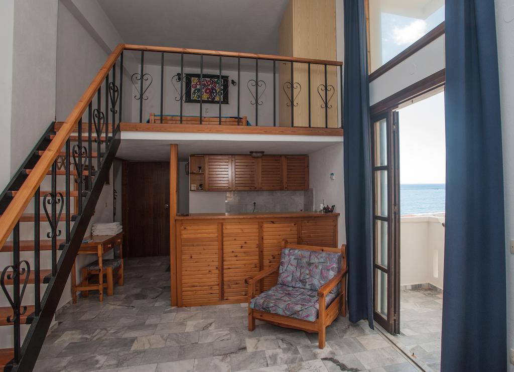 Artemis Studios Agia Roumeli Exterior photo