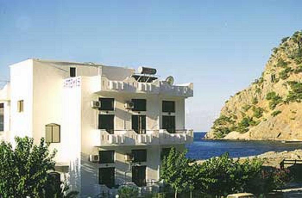 Artemis Studios Agia Roumeli Exterior photo