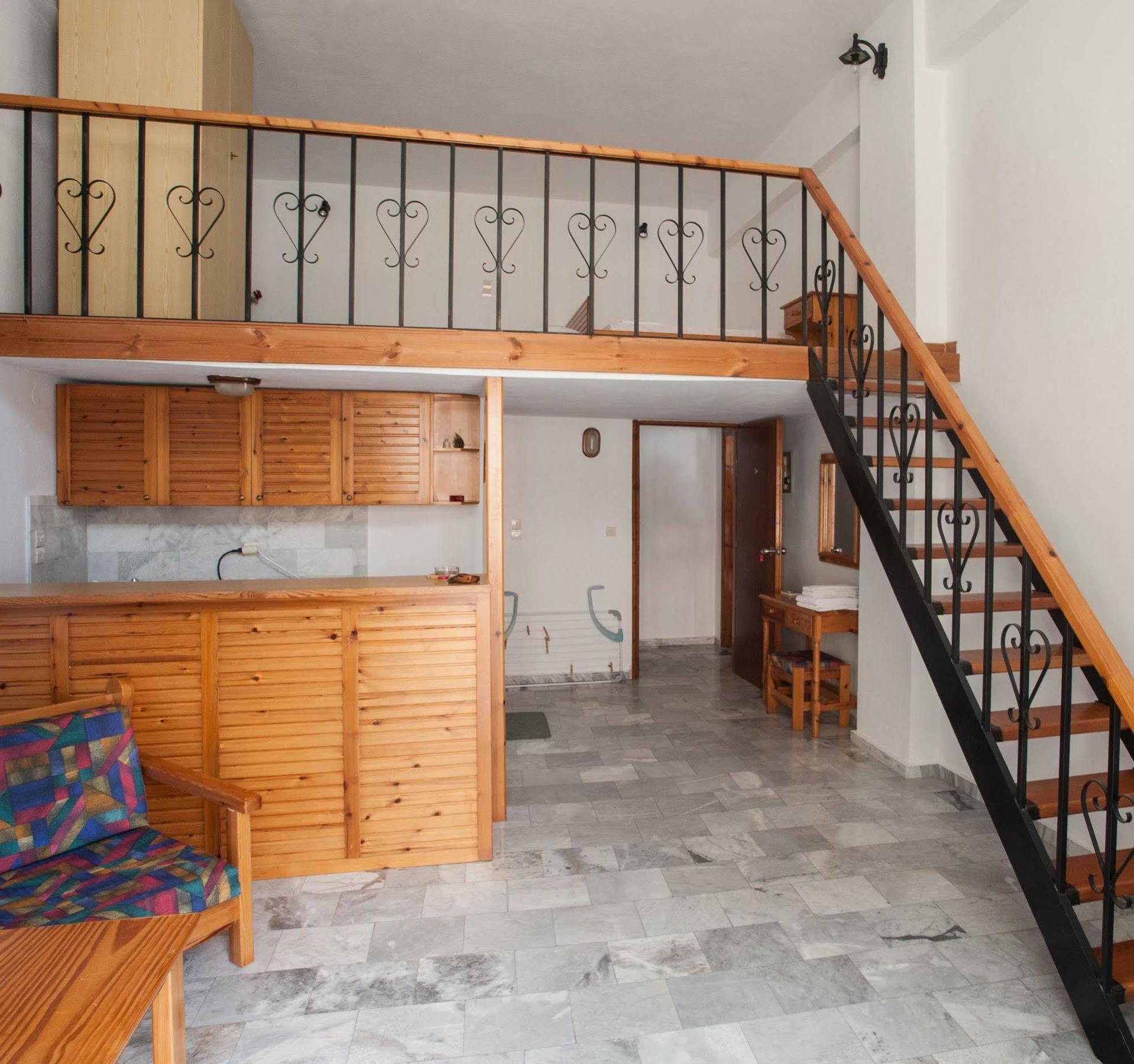 Artemis Studios Agia Roumeli Exterior photo